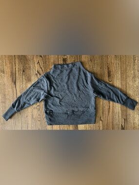 Nike Dri-FIT Heather Gray Athletic Top